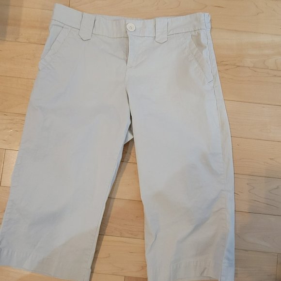 Ladies Capri's - Picture 1 of 3